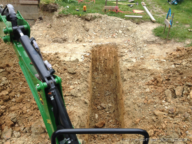 glacier_garage_excavation_02.jpg