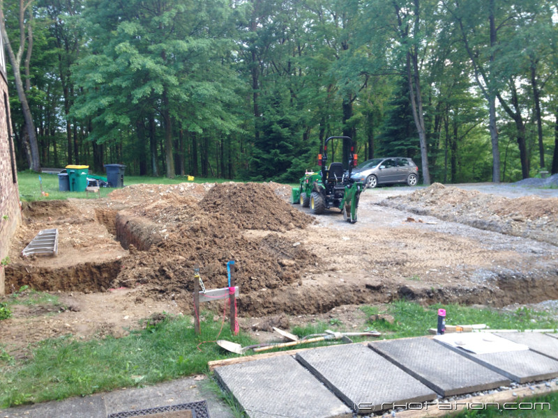 glacier_garage_excavation_06.jpg